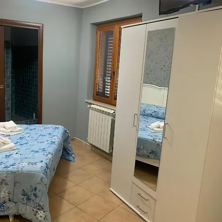 E Cariddi Bed & Breakfast *