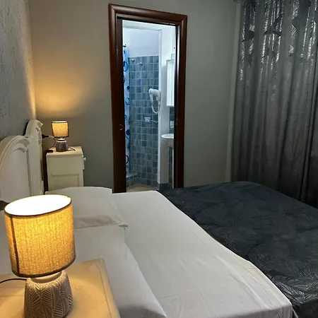 E Cariddi Bed & Breakfast *