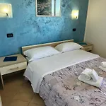 E Cariddi Bed & Breakfast