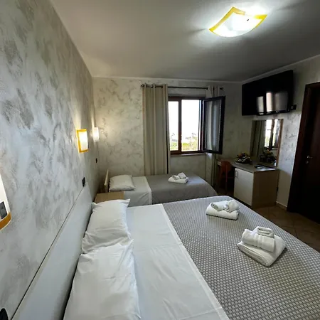 E Cariddi Bed & Breakfast