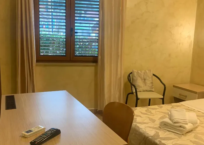 E Cariddi לינה וארוחת בוקר שילה